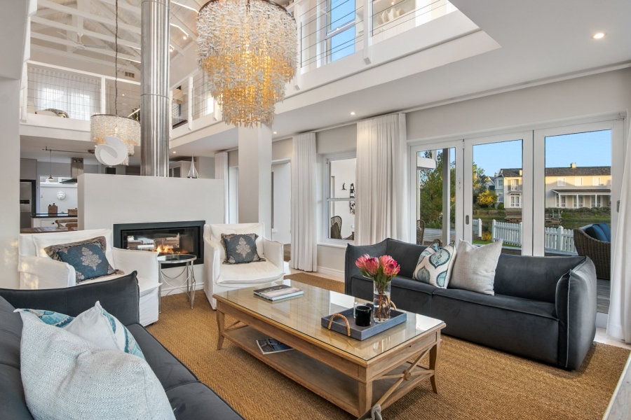 5 Bedroom Property for Sale in Thesen Islands Western Cape